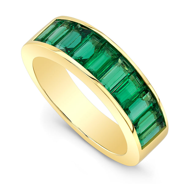 Classic Emerald Baguette Band