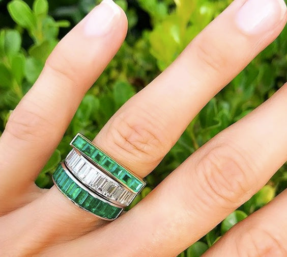 Square-Cut Emerald Skinni Ring