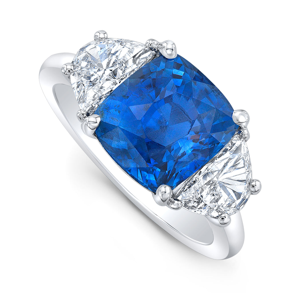 92.5 Modern Sterling Silver Ring with Blue Sapphire Diamond, Weight: 2.2gm  at Rs 3350.94/piece in Jaipur